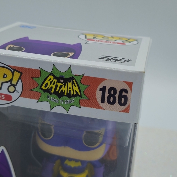 Funko POP! Batman Classic TV Series Batgirl #186 Vinyl Figure - Picture 2 of 7
